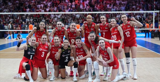 A Milli Kadın Voleybol Takımı, FIVB Dünya Şampiyonası’nda “ilk” peşinde