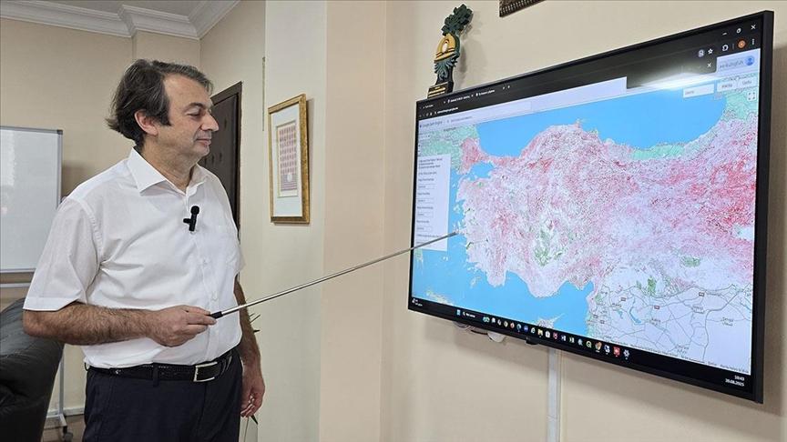 Uydu verilerinden yararlanılarak geliştirilen yazılımla Türkiye’nin “kuraklık haritası” çıkarıldı
