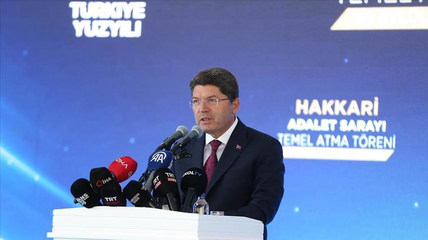 Adalet Bakanı Tunç: “Terörsüz Türkiye” sürecini sabote etmek isteyenlere fırsat vermeyeceğiz