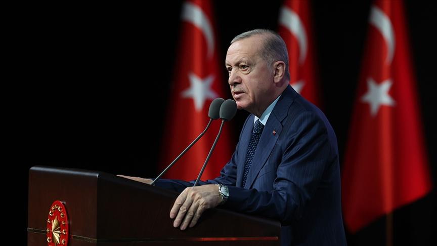 Cumhurbaşkanı Erdoğan: Yüz binlerce insanımızın mağdur edildiği o meşum günleri asla unutmayacağız