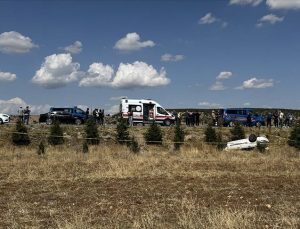Kütahya’da yol kontrolü yaparken otomobilin çarptığı jandarma trafik personeli şehit oldu
