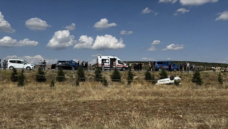 Kütahya’da yol kontrolü yaparken otomobilin çarptığı jandarma trafik personeli şehit oldu