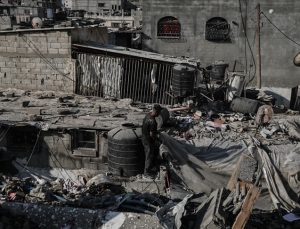 İsrail’in Gazze’ye saldırılarında 48 Filistinli hayatını kaybetti