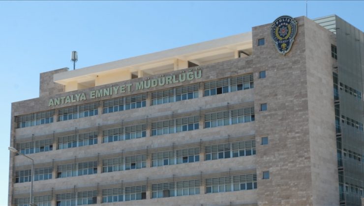 Antalya Büyükşehir Belediyesine yönelik soruşturmada 22 şüpheli gözaltına alındı