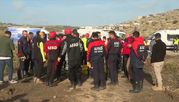 İzmir Foça’da selde kaybolan kişinin cansız bedenine ulaşıldı