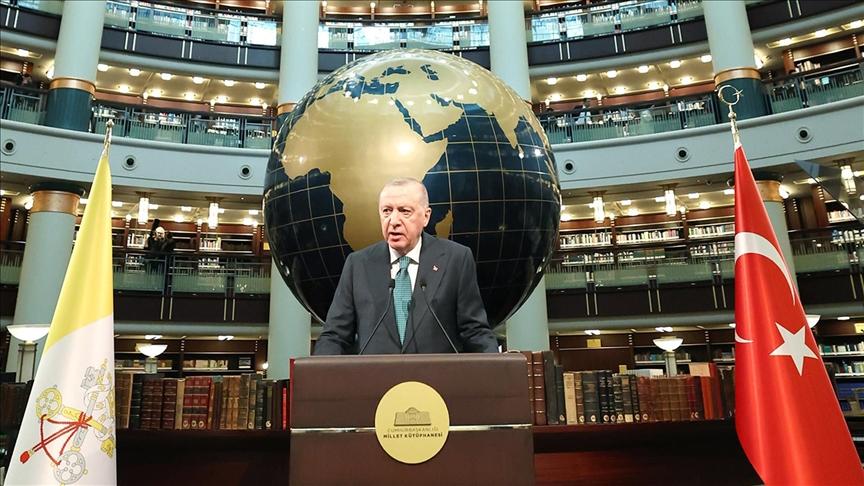 Cumhurbaşkanı Erdoğan: Zulümler karşısında sorumluluk alıyor, barış ve adalet için elimizi taşın altına koyuyoruz