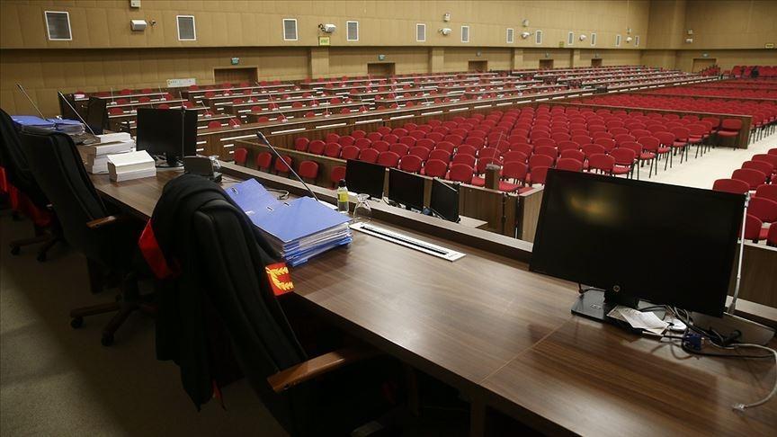 İzmir Büyükşehir Belediyesine yönelik “iş makinesi ve araç kiralanması hizmet alımı” davasında ara karar