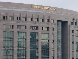 Kapalıçarşı’daki döviz istasyonları üzerinden para aklandığı iddiasıyla yürütülen soruşturmada 26 zanlı tutuklandı