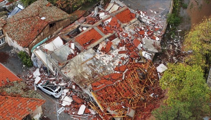 Sındırgı üç ayda Türkiye’nin yıllık deprem ortalamasının yüzde 60’ını yaşadı