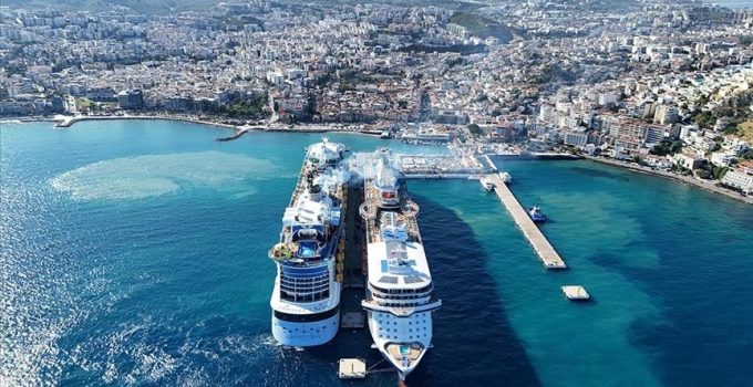 Türk limanlarına uğrayan gemi sayısı hız kesmiyor