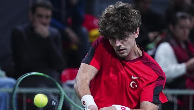 Milli tenisçi Yankı Erel’in BAE’de oynadığı maç güvenlik alarmı nedeniyle yarıda kaldı