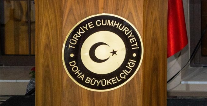 Türk büyükelçiliği, Katar’dan ayrılmak isteyen vatandaşlar için Doha-Riyad otobüs seferleri düzenleyecek
