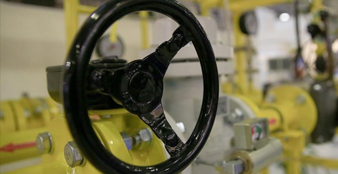 QatarEnergy, “askeri saldırılar” nedeniyle doğalgaz üretimini durdurduğunu açıkladı