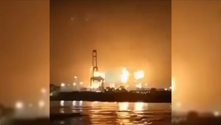 Katar, Ras Laffan Sanayi Bölgesi’nde çıkan yangınların kontrol altına alındığını açıkladı