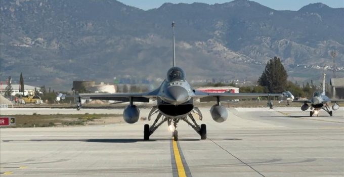MSB: 6 F-16 savaş uçağı ve hava savunma sistemleri KKTC’ye konuşlandırıldı