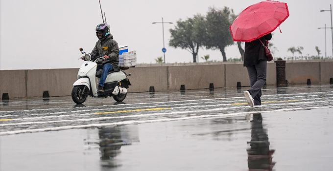 Yurt genelinde bayram boyunca soğuk ve yağışlı hava etkili olacak