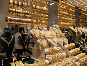 İstanbul Kuyumcular Odası, sosyal medyadaki “mağazadan yarı fiyatına altın” reklamlarına karşı uyardı