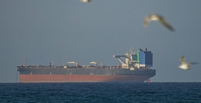 İran’dan Hürmüz Boğazı’nı ablukaya ilişkin “Diğer kartlarımızı ortaya koyarız” açıklaması