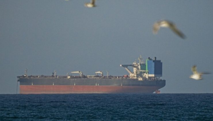 İran’dan Hürmüz Boğazı’nı ablukaya ilişkin “Diğer kartlarımızı ortaya koyarız” açıklaması