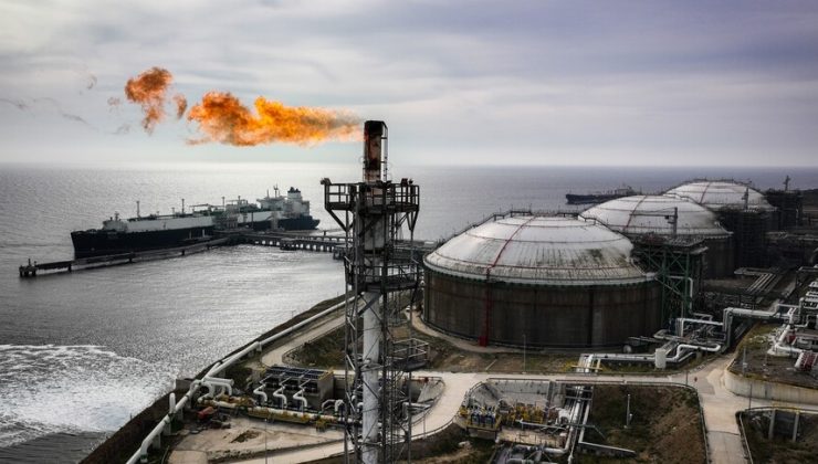 ABD-İran ateşkesi enerji piyasalarında sert düşüşe yol açtı