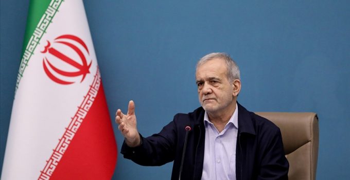 İran Cumhurbaşkanı Pezeşkiyan, ABD halkına hitaben açık mektup yayımladı