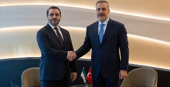 Dışişleri Bakanı Fidan, Suriyeli mevkidaşı Şeybani ile telefonda görüştü