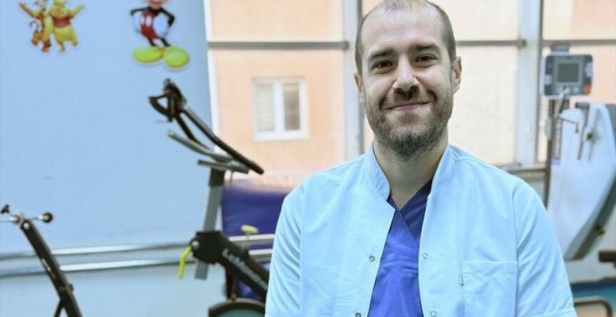 Parkinson’da erken tanı ve fizik tedavi hastalığın ilerlemesini yavaşlatıyor