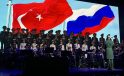 Aleksandrov Rus Kızılordu Korosu ve Hayko Cepkin Harbiye’de aynı sahnede buluştu